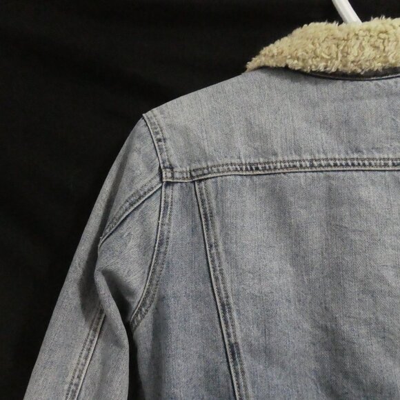 LUCKY BRAND | small | Distressed Jean Denim Sherpa Jacket | Snap Button Closure - Picture 11 of 16